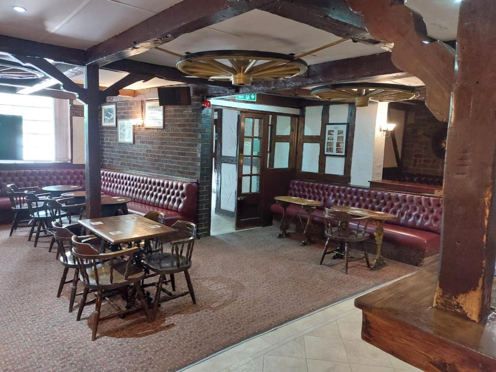 Moorville Hall Hotel Stoke-on-Trent ภายนอก รูปภาพ